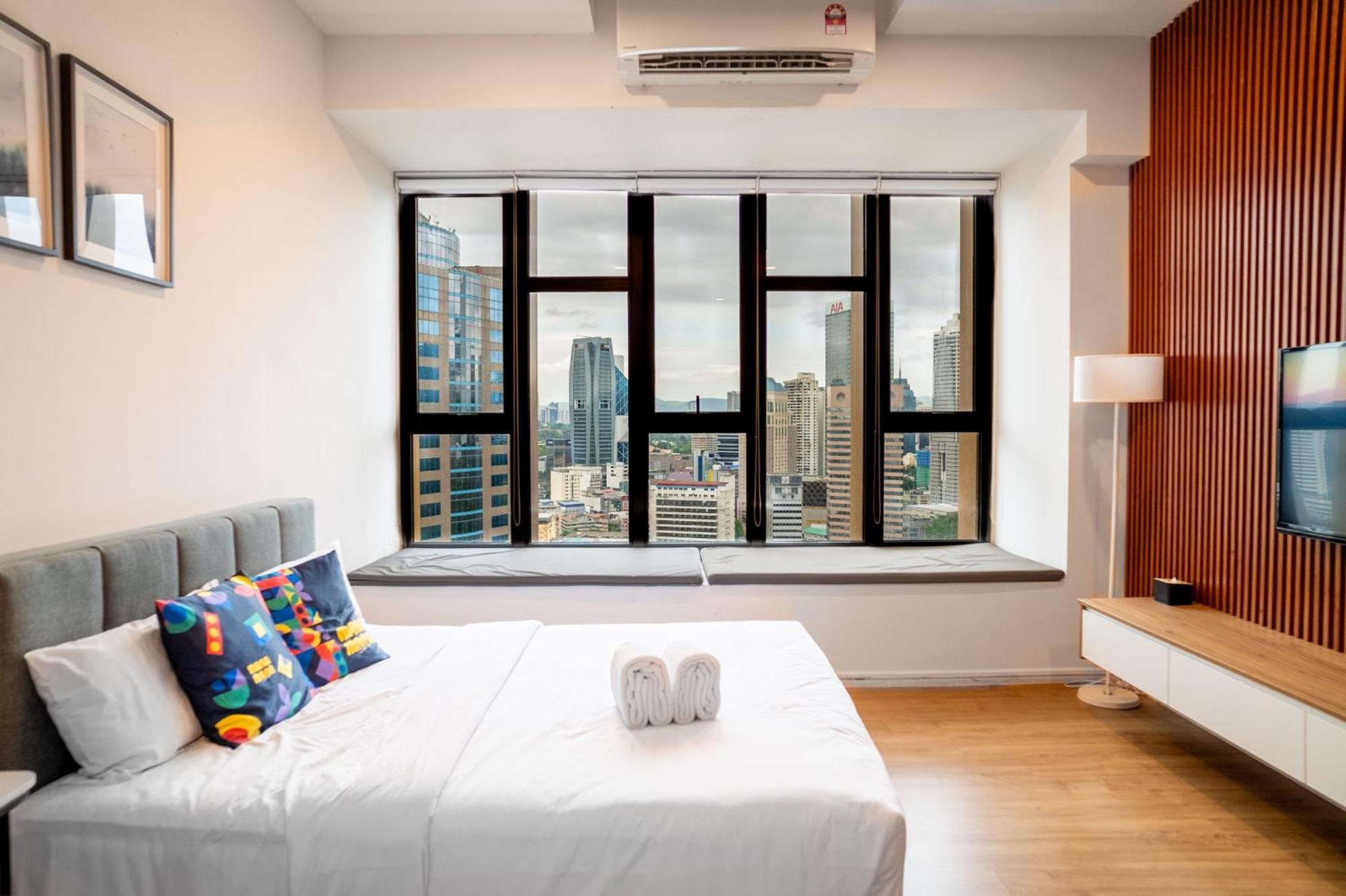 Ceylonz Klcc By Gsuites Kuala Lumpur Bagian luar foto